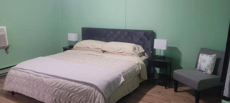 Elm Tree Motel Craryville Room photo