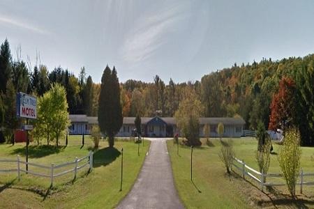 Elm Tree Motel Craryville Exterior photo