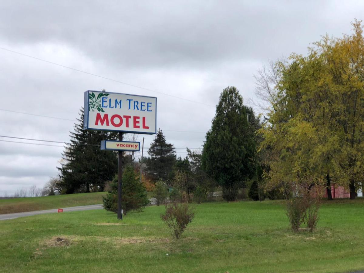 Elm Tree Motel Craryville Exterior photo